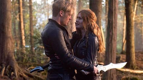 are jace and clary siblings|Shadowhunters Finale Ending Explained — Clary.